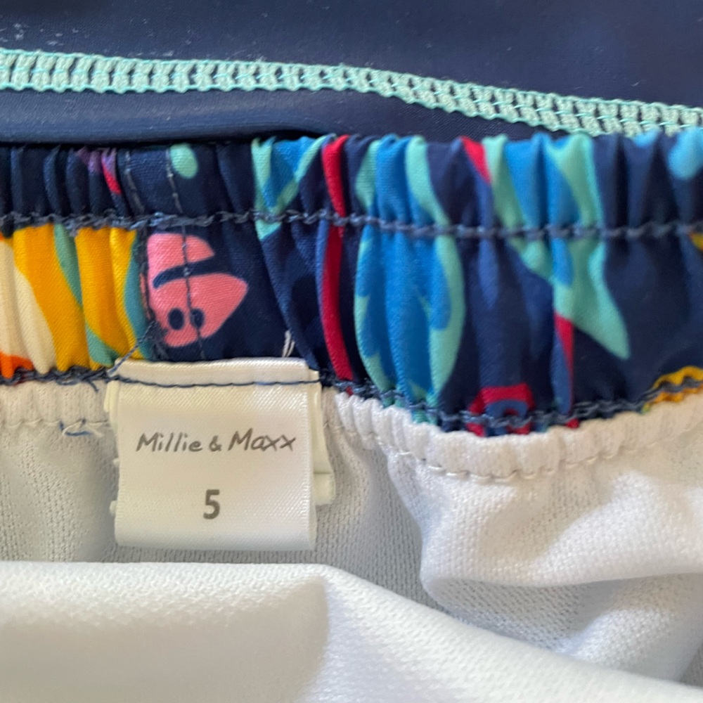 Millie & Maxx swim trunks and rash guard dinosaur 5t - Picture 2 of 3